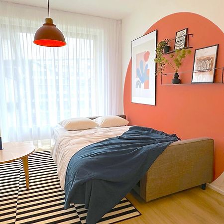 Design Apartment - Balcony, Free Parking, Yoga, 10 Mins To Center, By Gravity Praga Zewnętrze zdjęcie